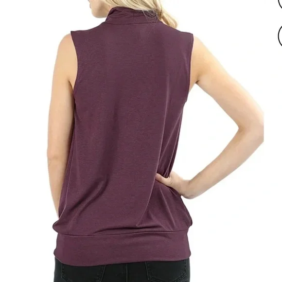Zenana Sleeveless Mock-TurtleNeck Pleated Top with Waistband size Small NWOT - Picture 2 of 6